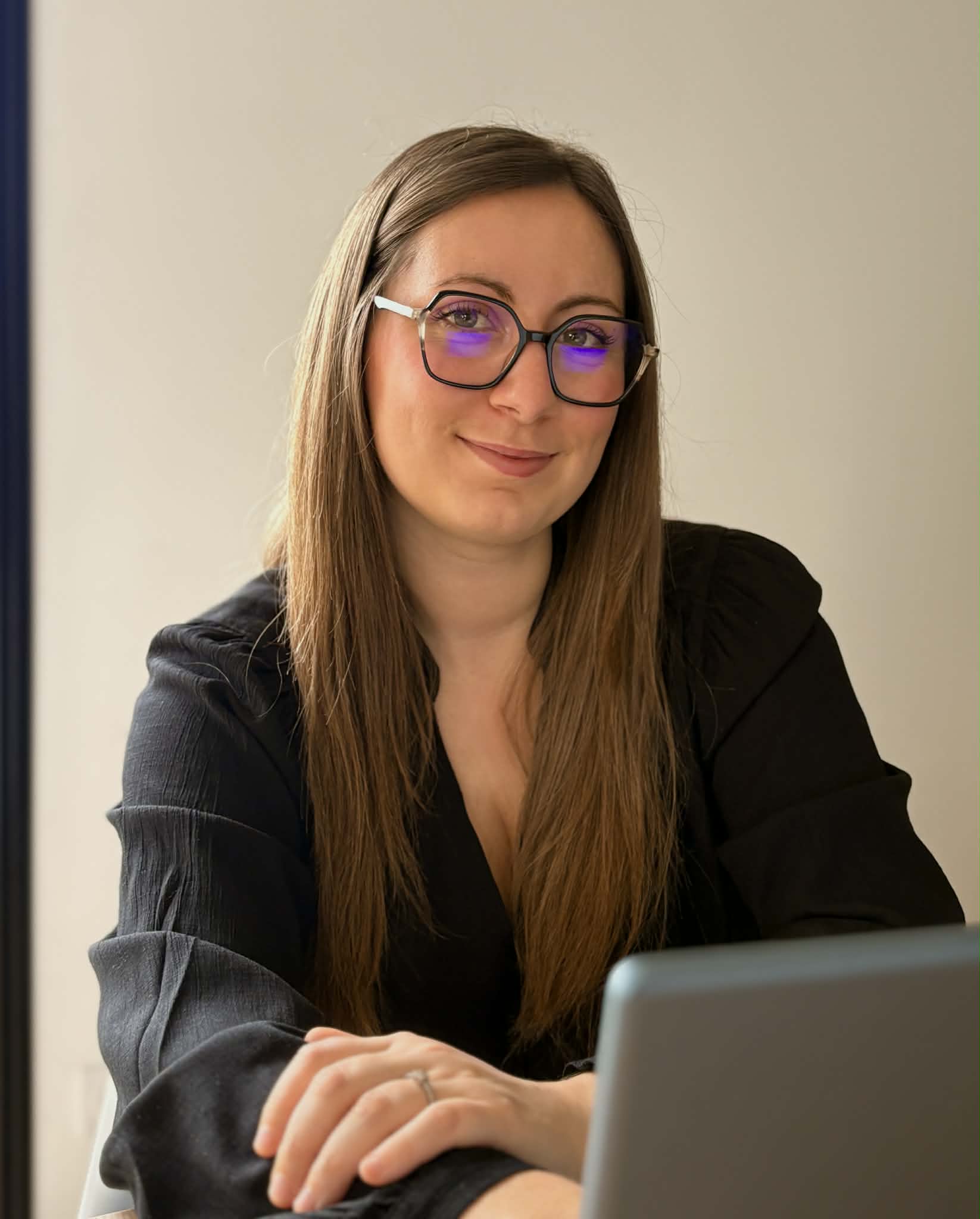 photo de lola 2l digital freelance communication digitale en vendée